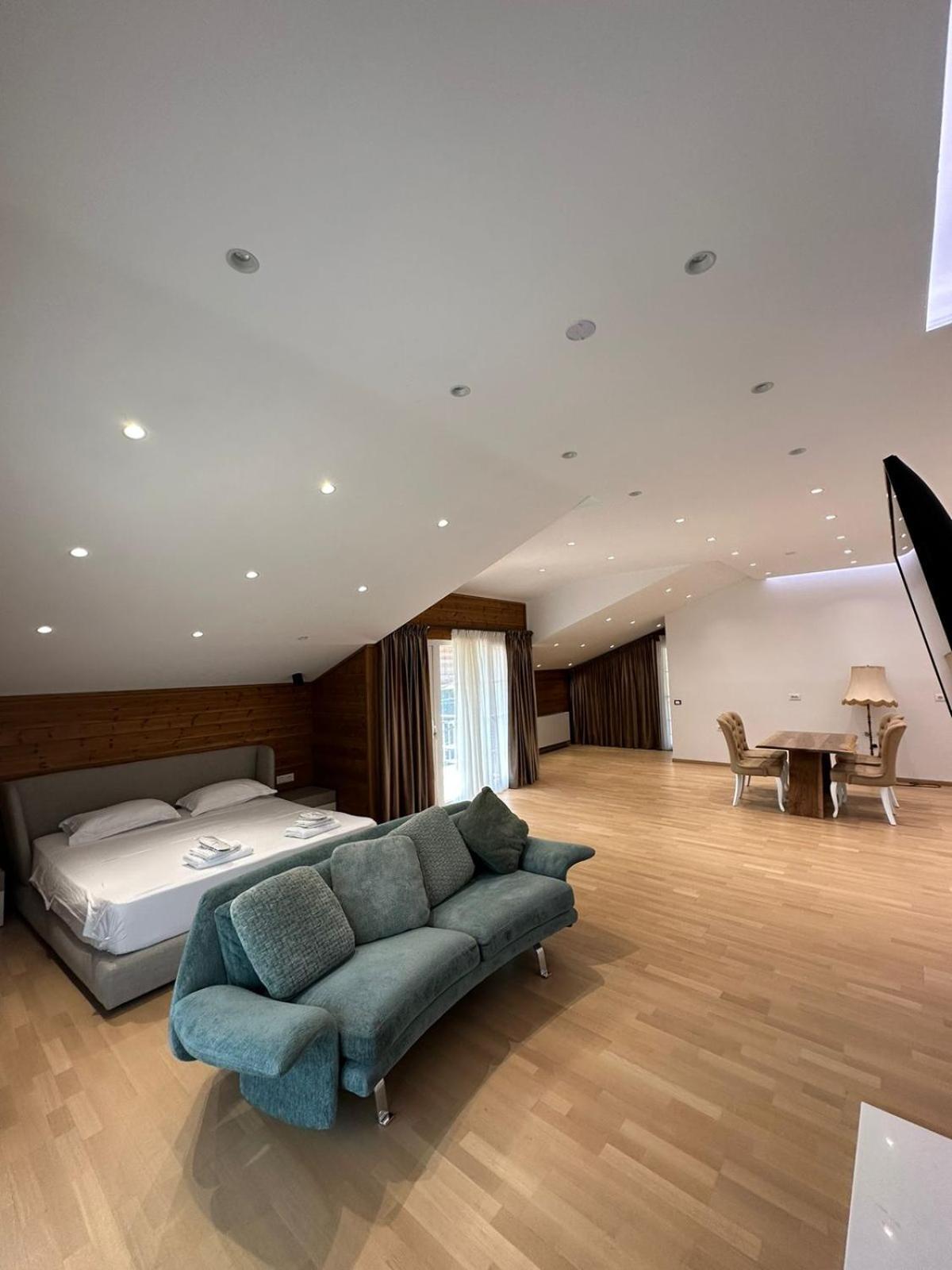 Bianca Hotel & Villa Priska e Madhe Extérieur photo